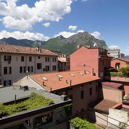 Manzoni Two-Bedroom Apartment - Solo Affitti Brevi アパート *