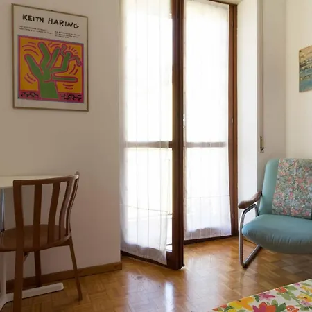 Manzoni Two-Bedroom Apartment - Solo Affitti Brevi レッコ